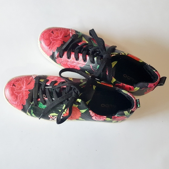 Aldo floral shoes - EUC - Picture 6 of 9